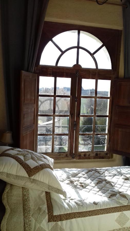 Manoir De La Fontaine Du Chene Bed & Breakfast Coutures  Ngoại thất bức ảnh