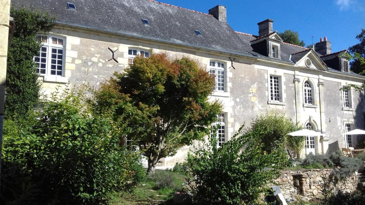 Manoir De La Fontaine Du Chene Bed & Breakfast Coutures  Ngoại thất bức ảnh